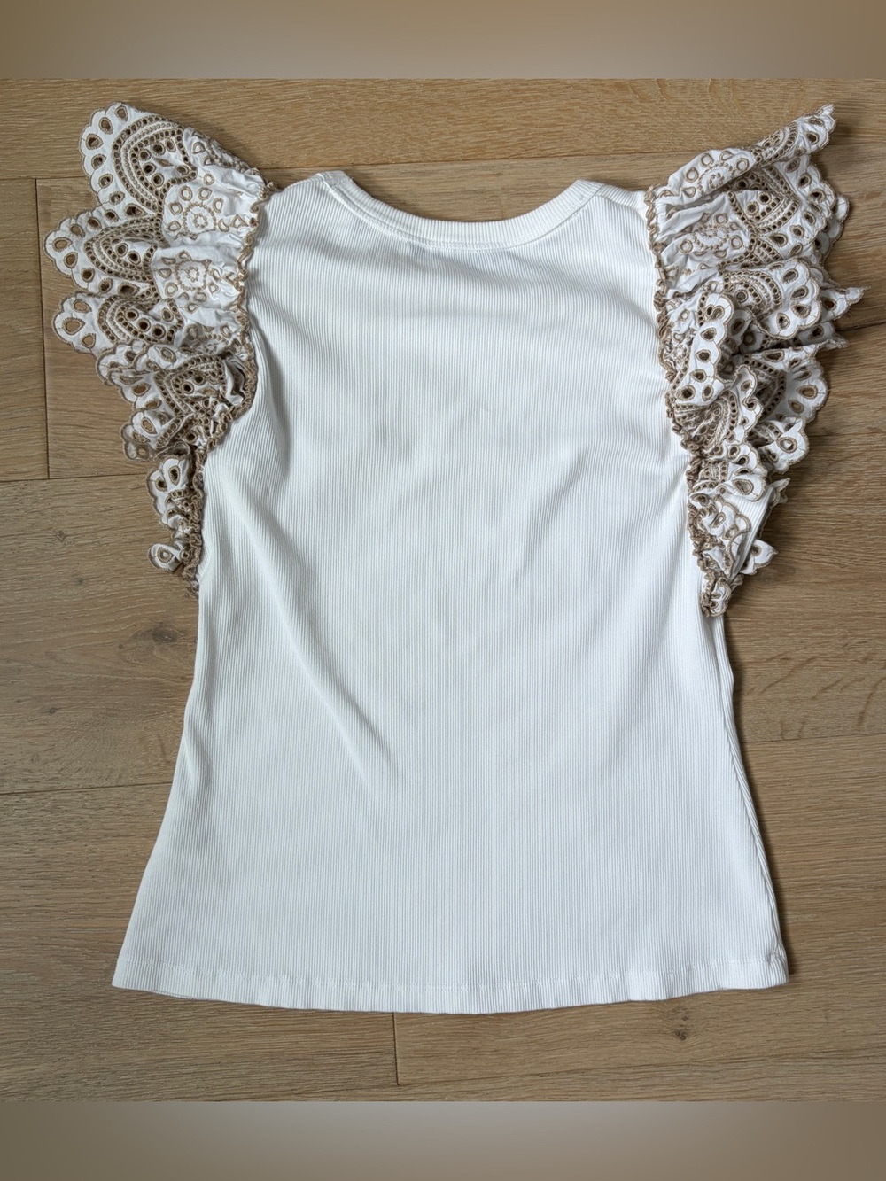 Veronica Beard Jeans Ribbed Top Eyelet Ruffle Sleeve Ivory Beige Sz M*H18 - Picture 2 of 4
